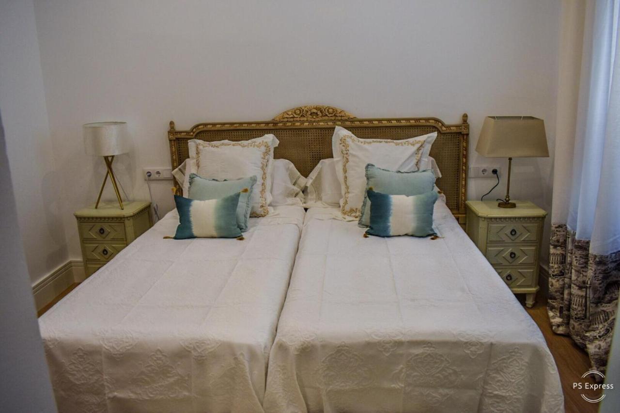 Hotel Luz Almonaster 阿尔莫纳斯特尔拉雷亚尔 外观 照片