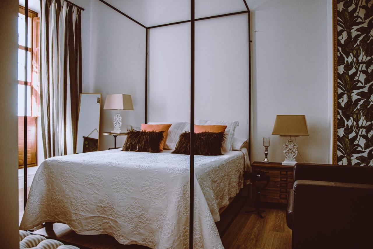 Hotel Luz Almonaster 阿尔莫纳斯特尔拉雷亚尔 外观 照片