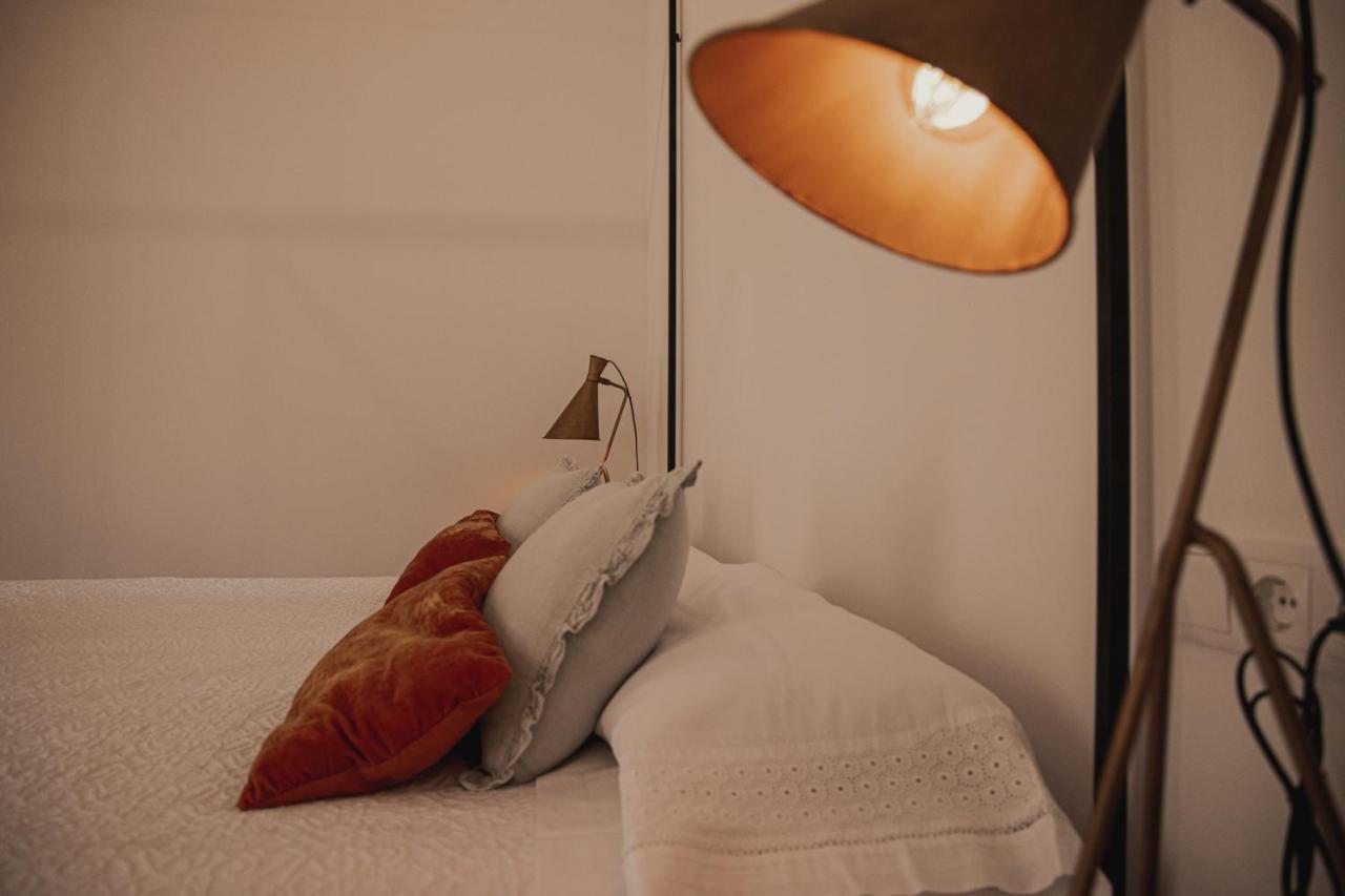 Hotel Luz Almonaster 阿尔莫纳斯特尔拉雷亚尔 外观 照片